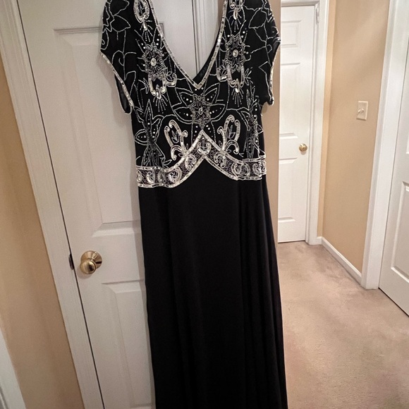 J Kara Beaded Black Formal Dress - Picture 2 of 5